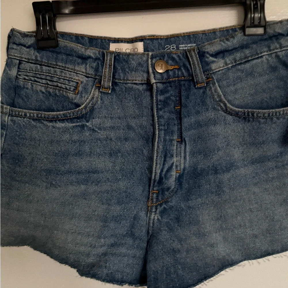 Anthropologie Pilcro Jeans Shorts Denim Blue Fray Size 28 NEW - Picture 4 of 9